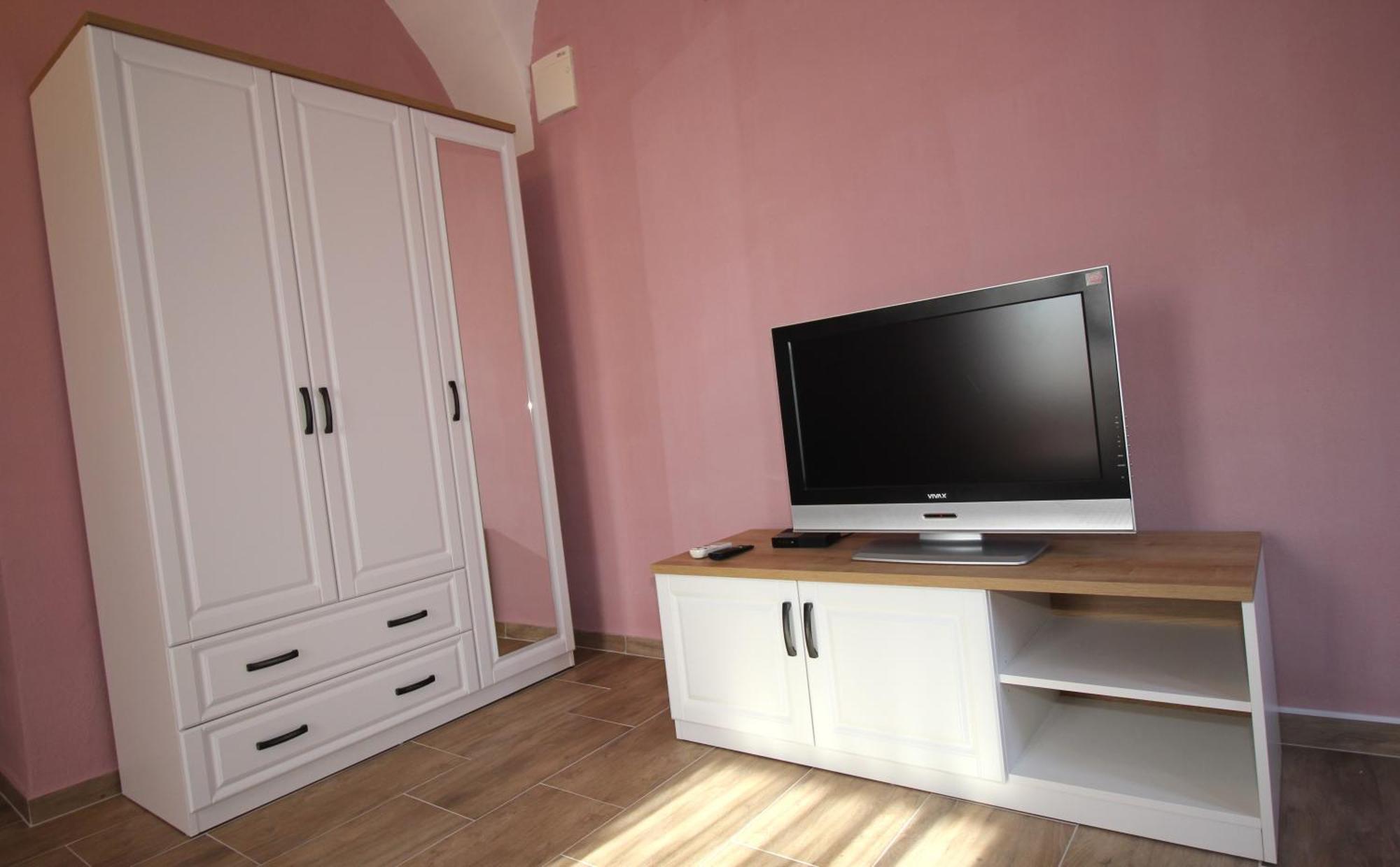 Studio Apartman Maro セニ エクステリア 写真